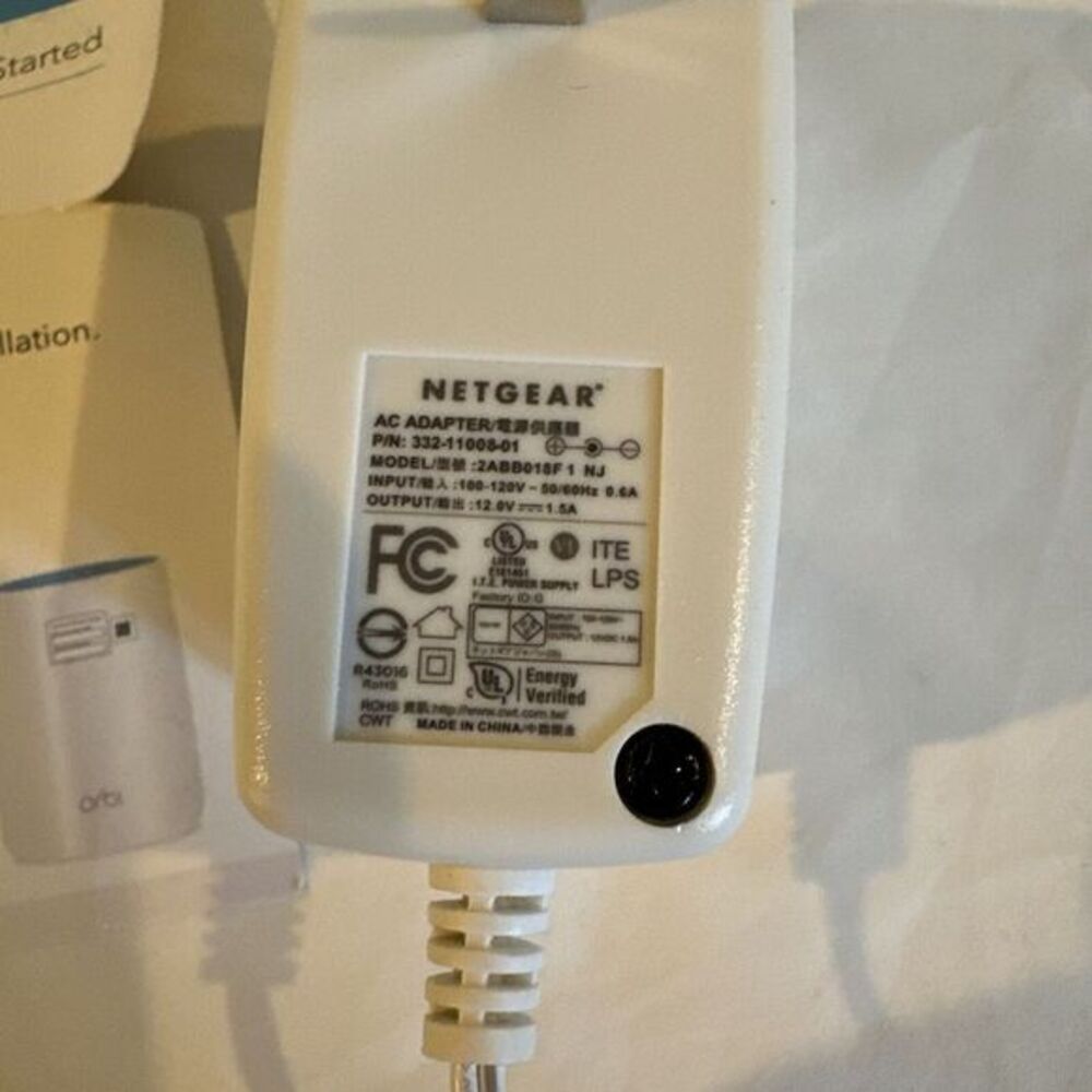 NETGEAR Orbi Model RBR20 Router White Home Mesh WiFi Tri-band - Picture 3 of 6